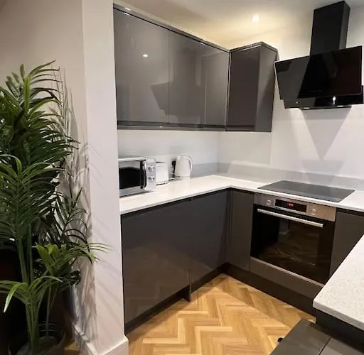 The Orchard - Ground Floor Flat Apartman *