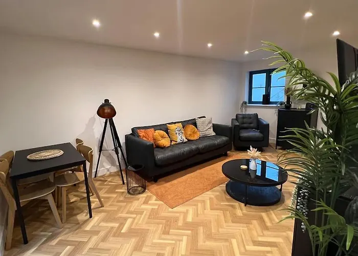 The Orchard - Ground Floor Flat Bristol