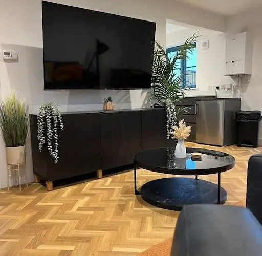 The Orchard - Ground Floor Flat Bristol