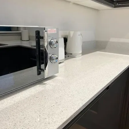 The Orchard - Ground Floor Flat * Bristol