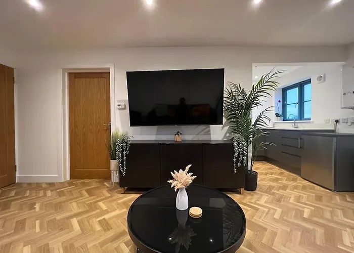 The Orchard - Ground Floor Flat Apartmán